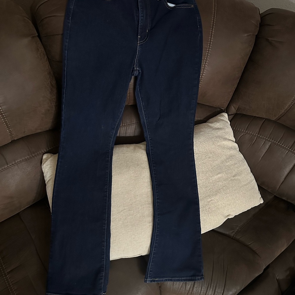 Levi's Women's Navy Straight Leg Jeans